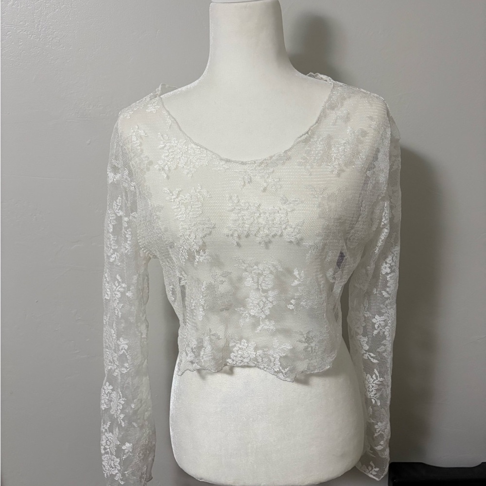 Elegant White Lace Women's Top